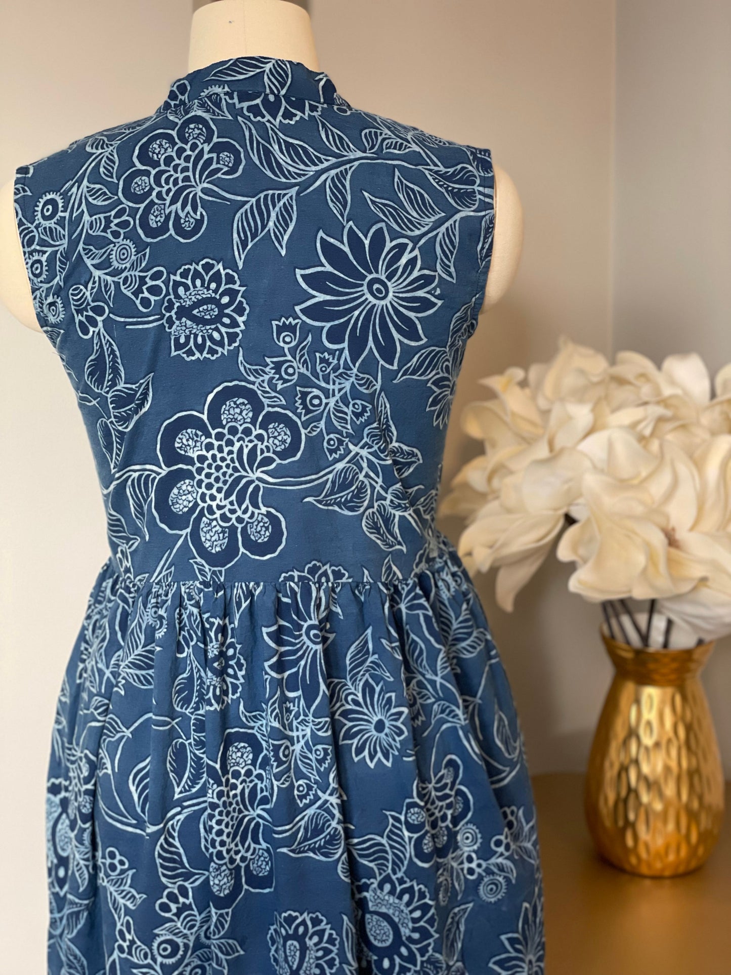 Sleeveless Sandy Cinch Waist Dress, Indigo Patterns