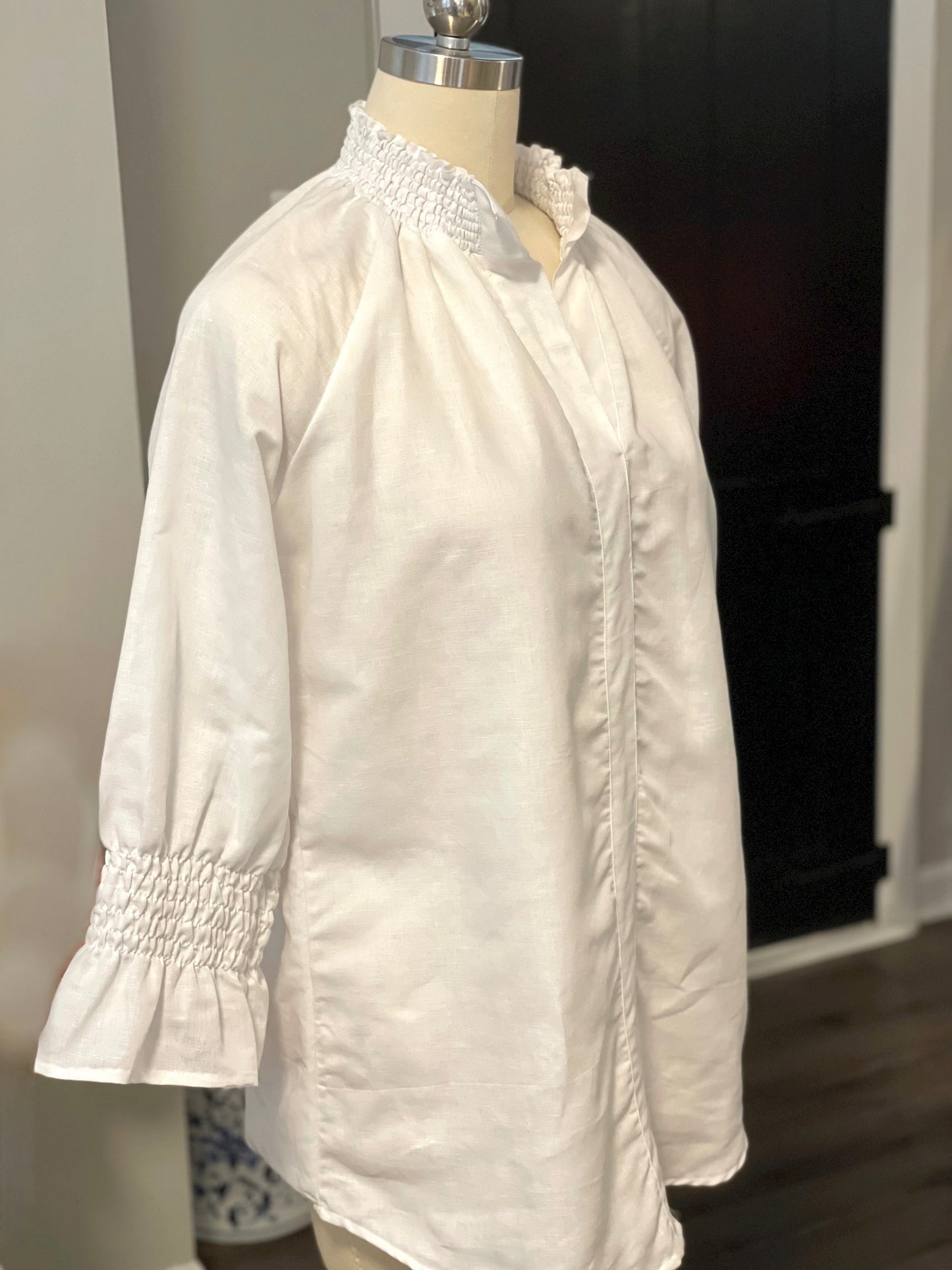 Lindsey Blouse in Linen